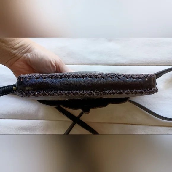 100% Leather Handmade Fox Face Black and Brown Women's Crossbody Bag - Picture 4 of 5